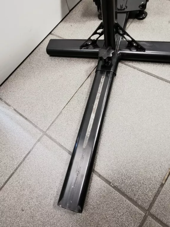 fotel-playseat-evolution-alcantara-szerokosc-siedziska-48