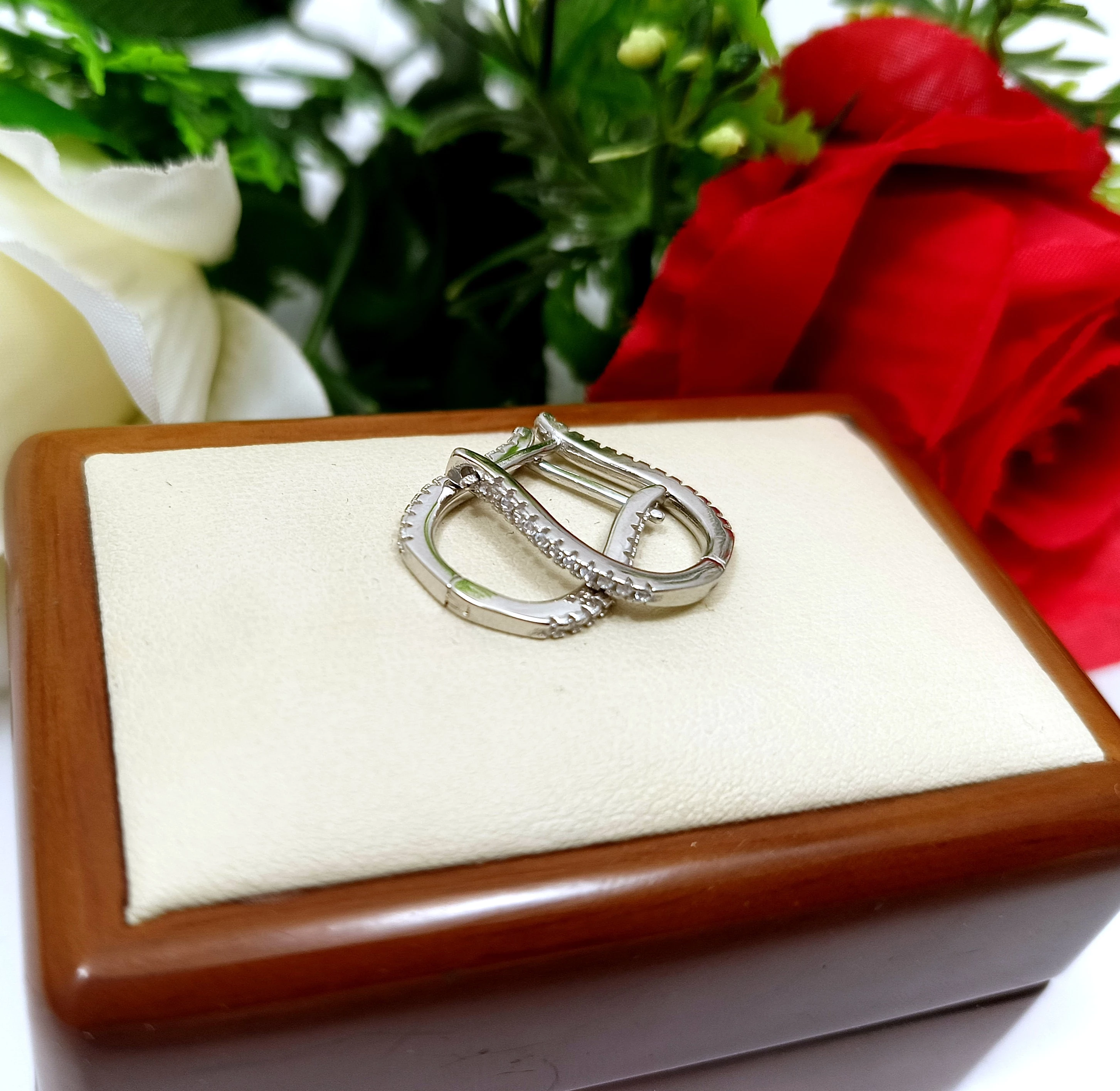 sliczne-srebrne-kolczyki-290g-925-material-15835-4