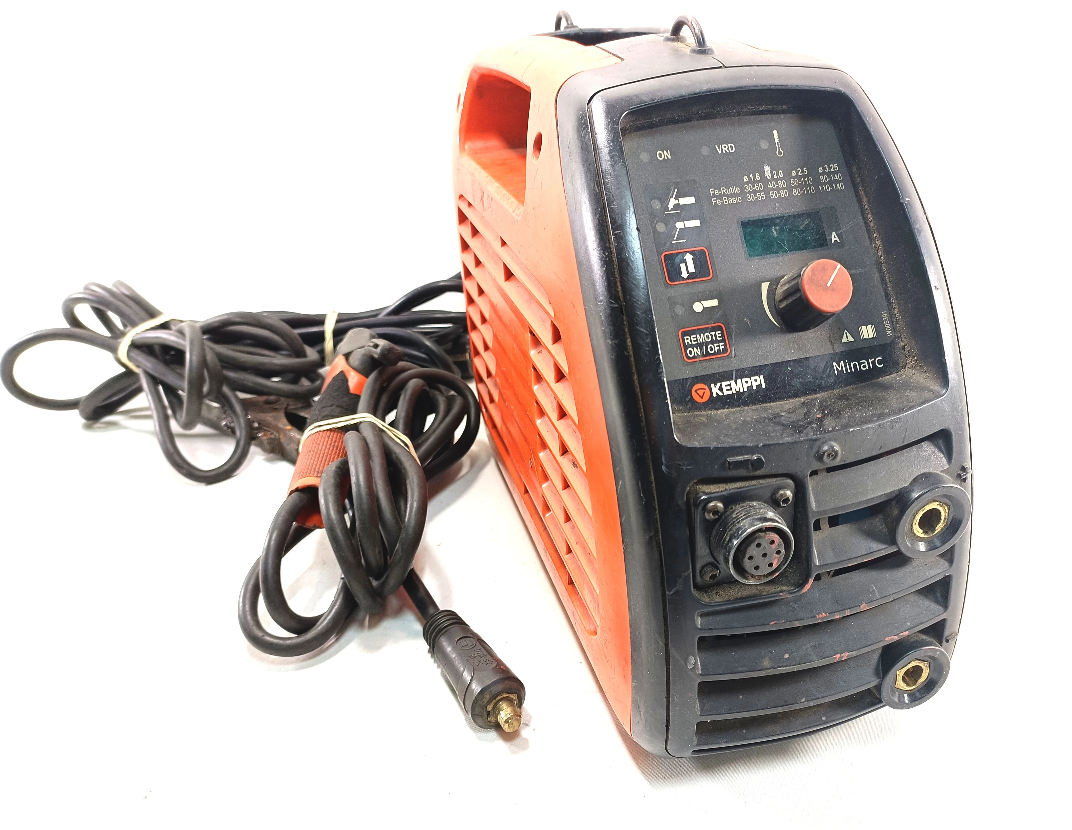 spawarka-invertor-kempi-minarc-evo150-230v-kpl-stan-uzywany