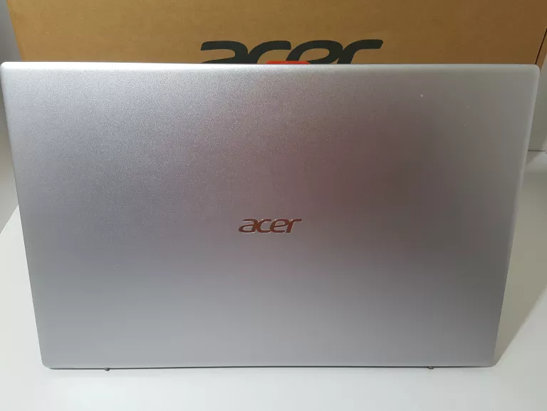 LAPTOP ACER SWIFT 1 W11/4G/128GB KOMPLET
