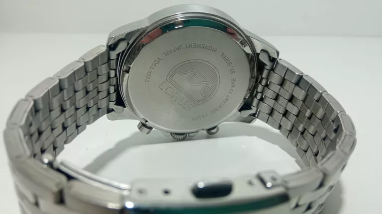 zegarek-lorus-vd53-x083-ksztalt-koperty-okragla