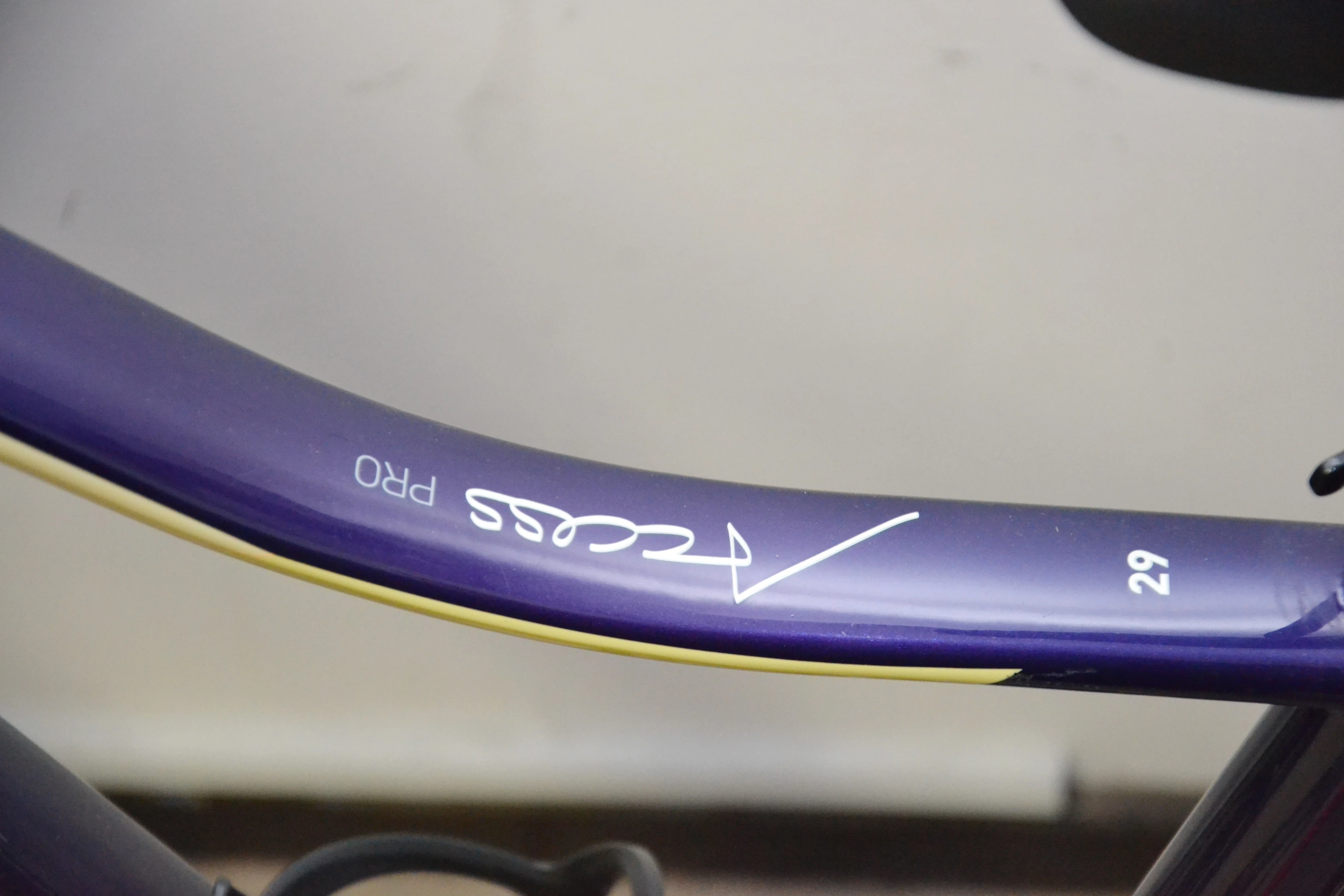 rower-cube-access-pro-29-rozmiar-ramy-129290-13