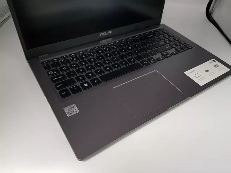 LAPTOP ASUS VIVOBOOK X515 I7 16GB RAM 512 SSD
