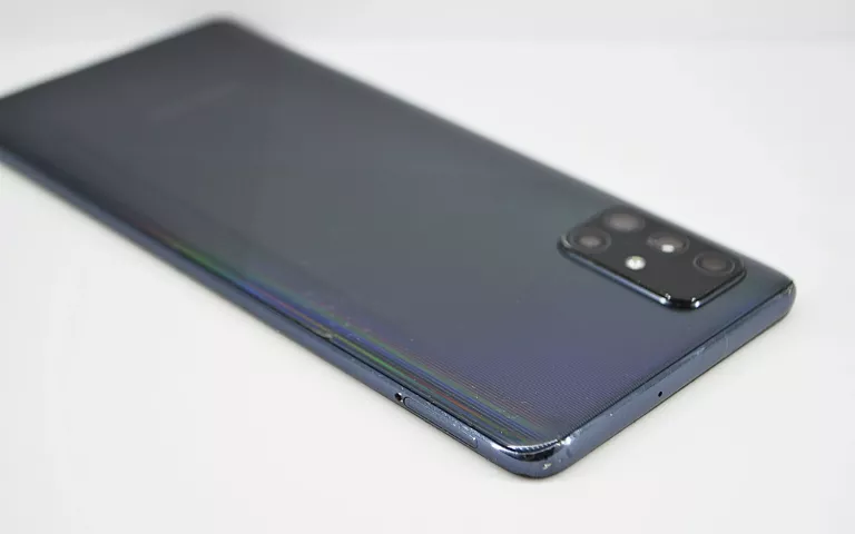 TELEFON SAMSUNG GALAXY A71 6/128 GB OPIS