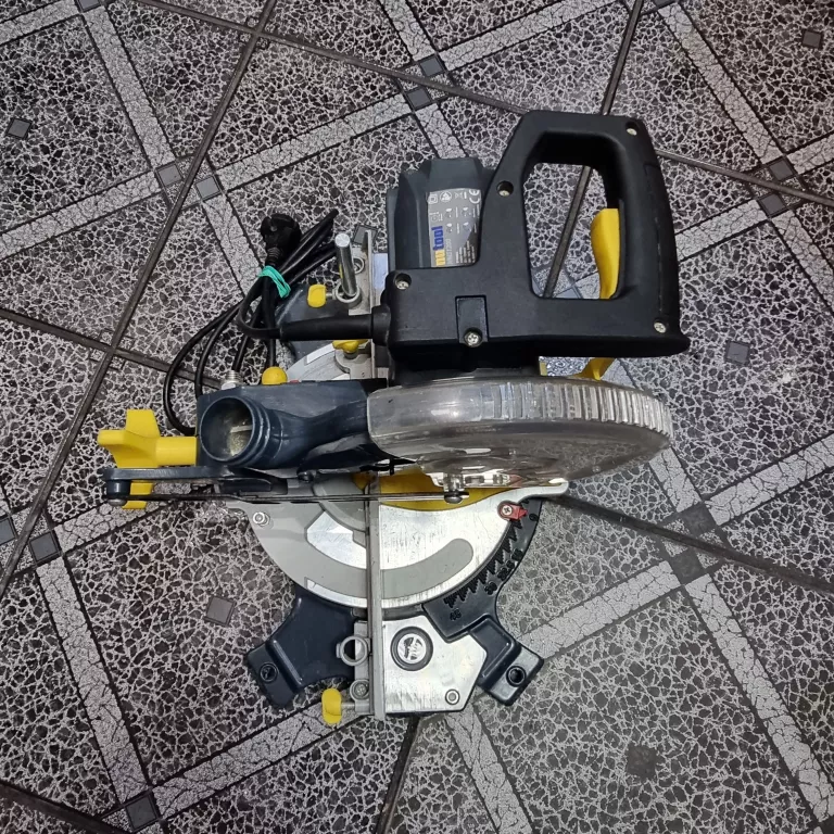 pila-ukosnica-z-przesuwem-nutool-nrms1800-stan-uzywany