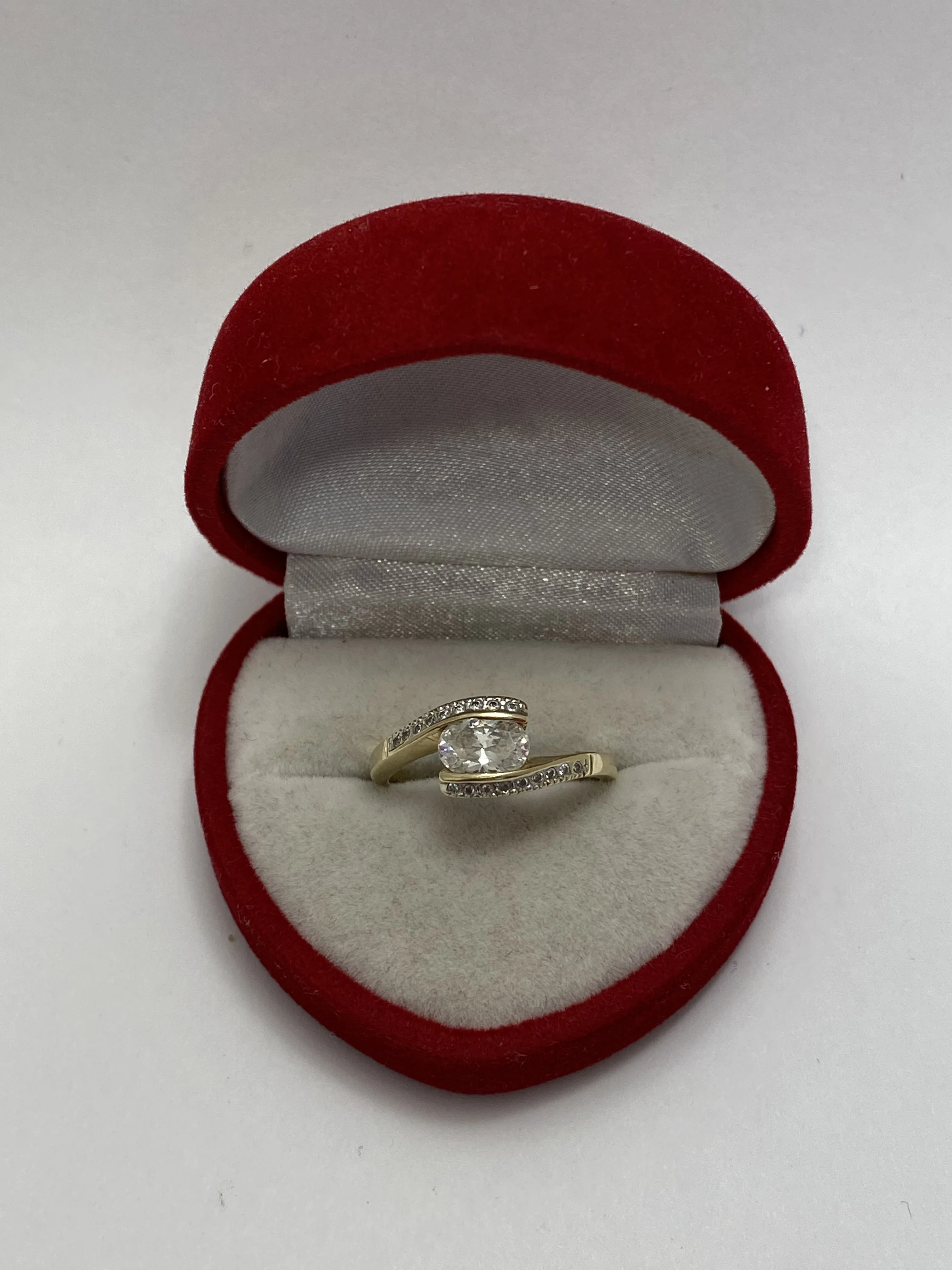 piekny-zloty-pierscionek-333-8kt-pilsudskiego-6-nowy-tomysl