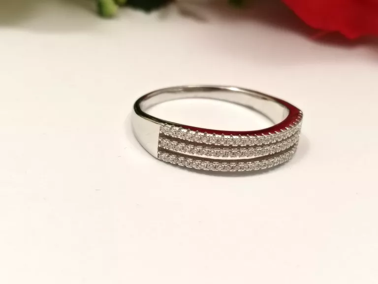 sliczny-szeroki-pierscionek-r20-328gr-925pr-material-15835-4