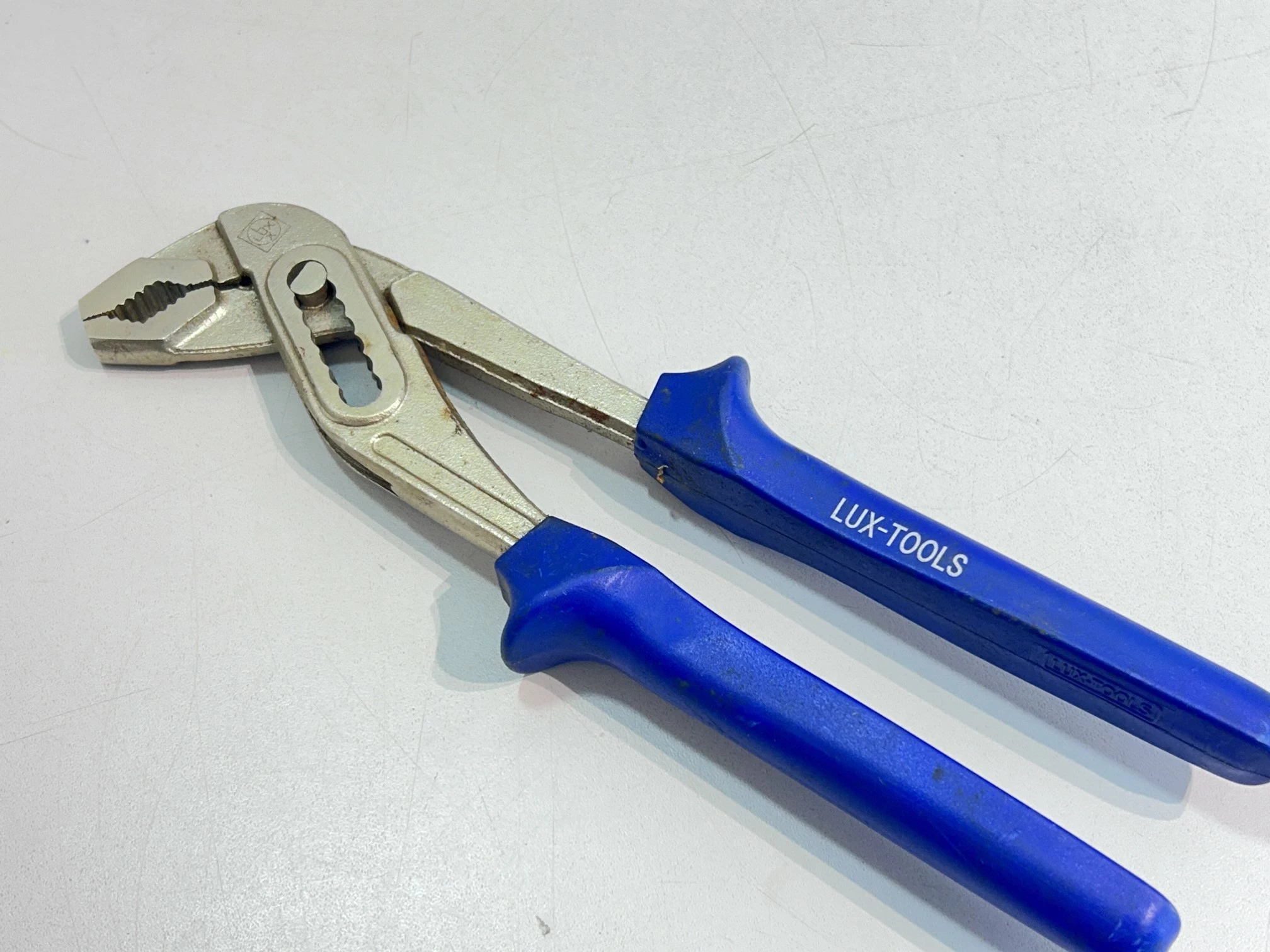 klucz-francuski-zabka-plac-krakowski-3-zabrze-sj