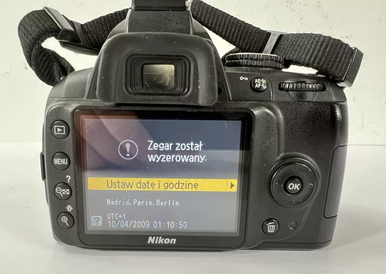 APARAT NIKON D3000 BODY