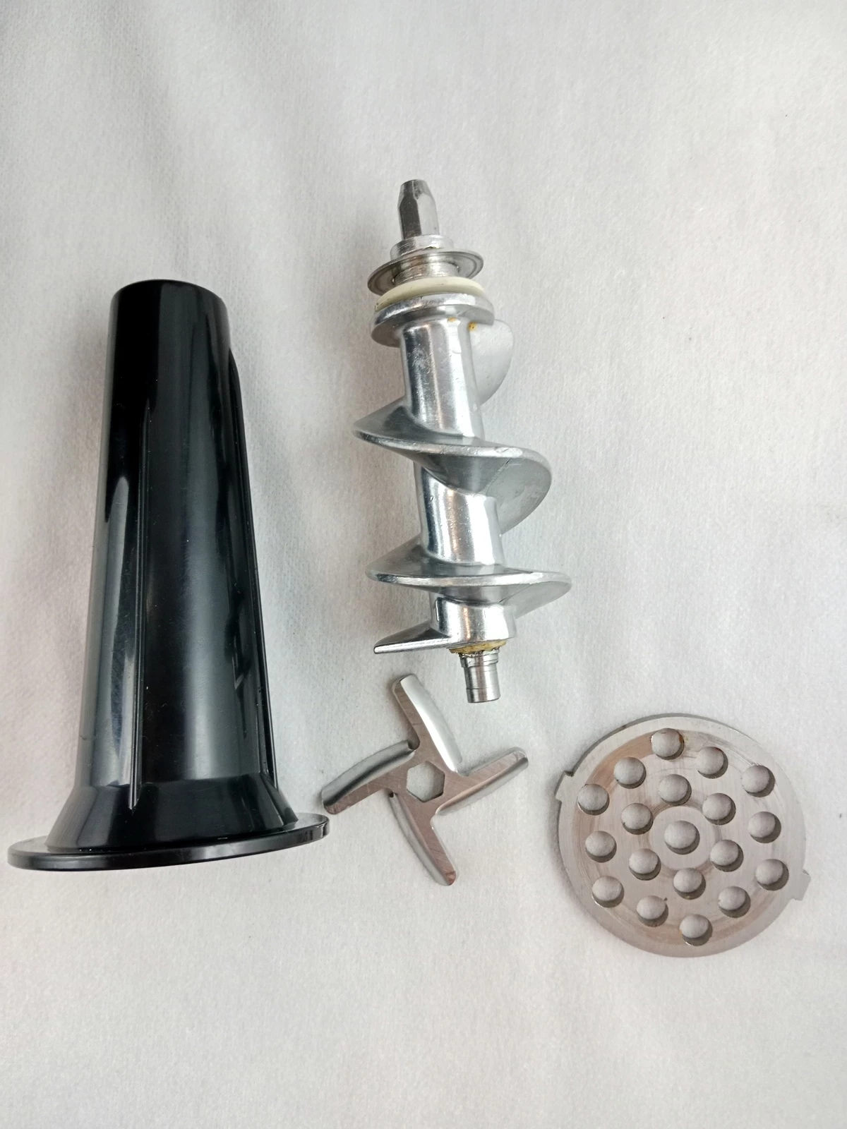 maszynka-do-mielenia-miesa-hoffen-mg-6129-15-stan-uzywany