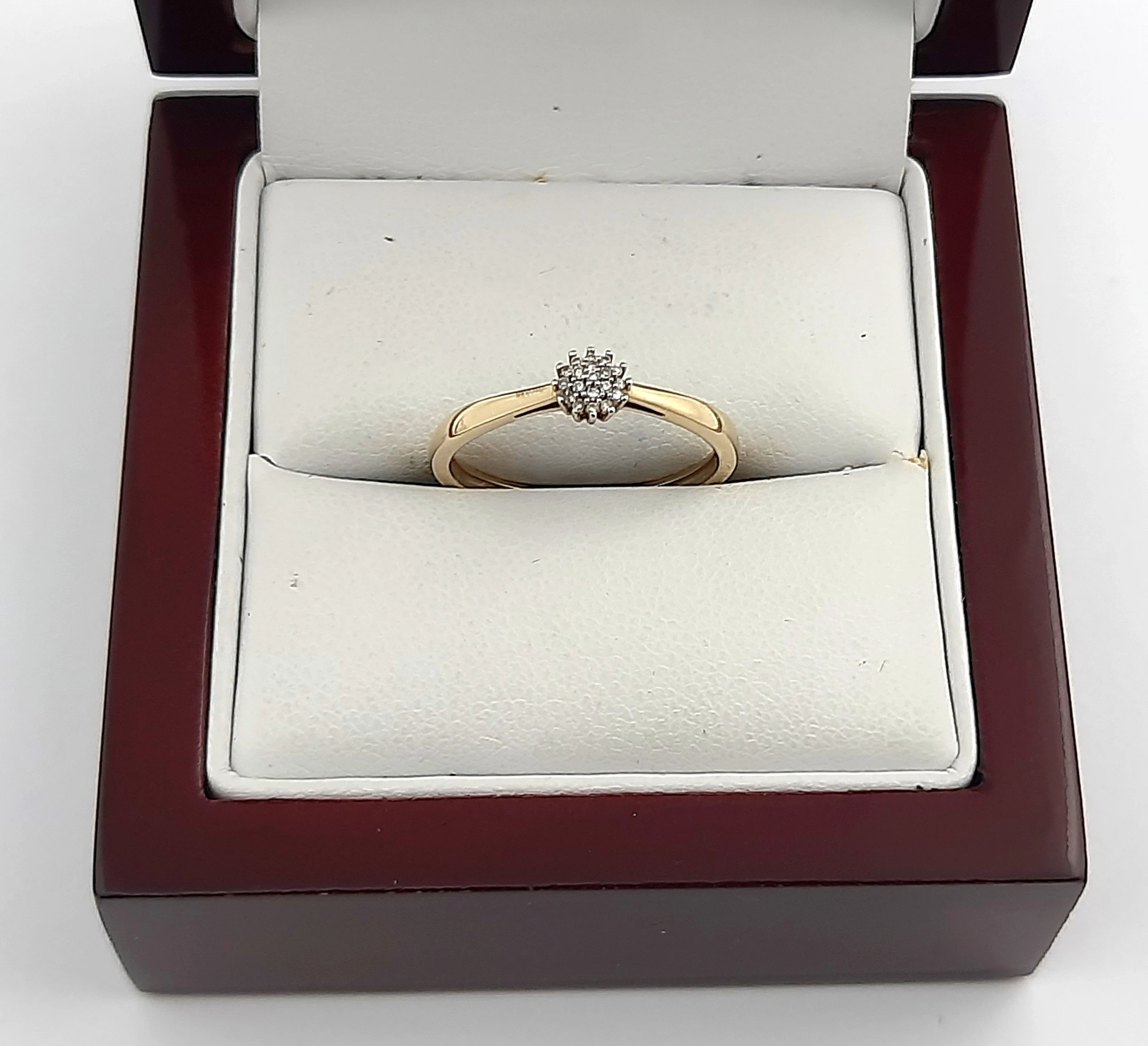 zloty-pierscionek-z-diamentami-p375-151g-r14-material-15835-2