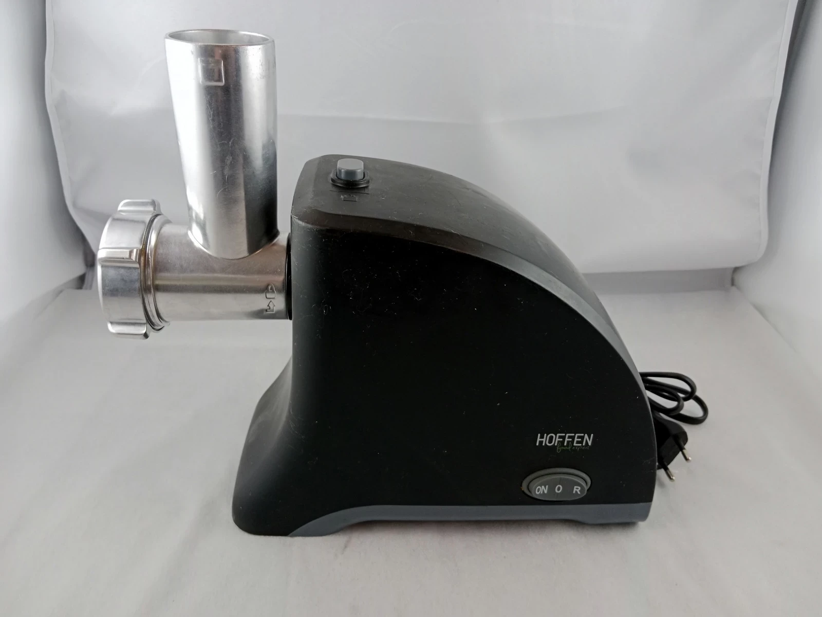 maszynka-do-mielenia-miesa-hoffen-mg-6129-15-kolor-dominujacy-czarny