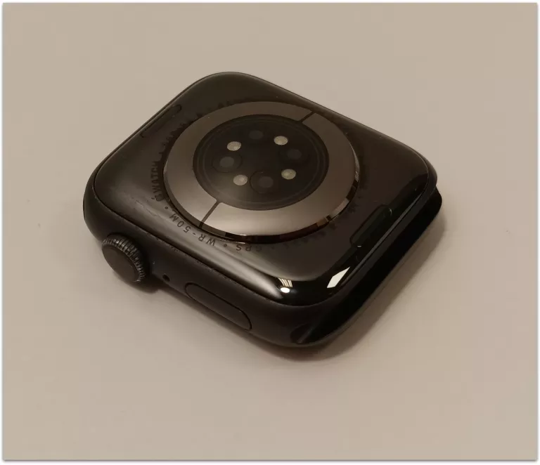 APPLE WATCH SERIES 6 A2292 44 MM