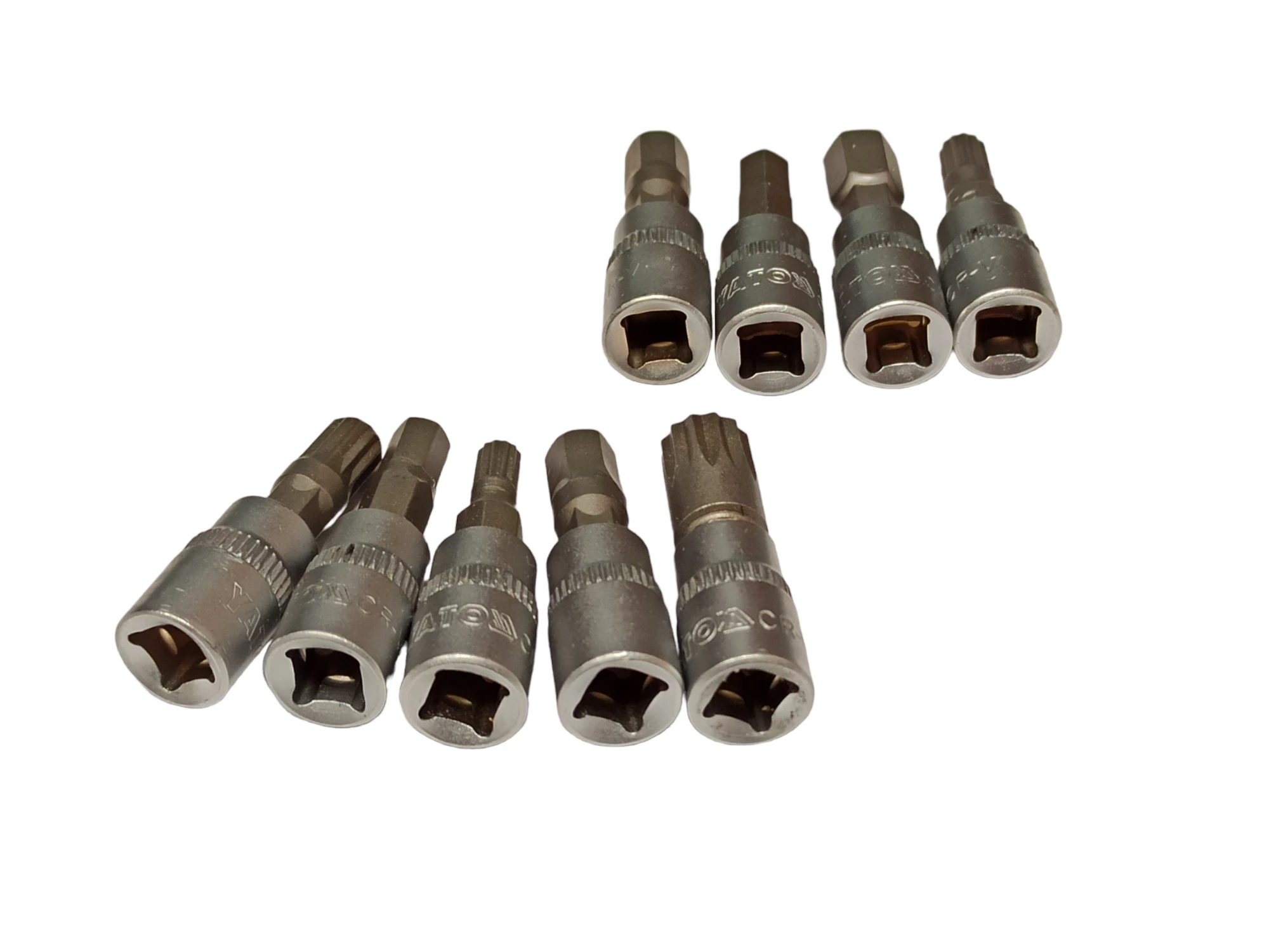 srubokret-z-bitami-yato-kod-producenta-05246