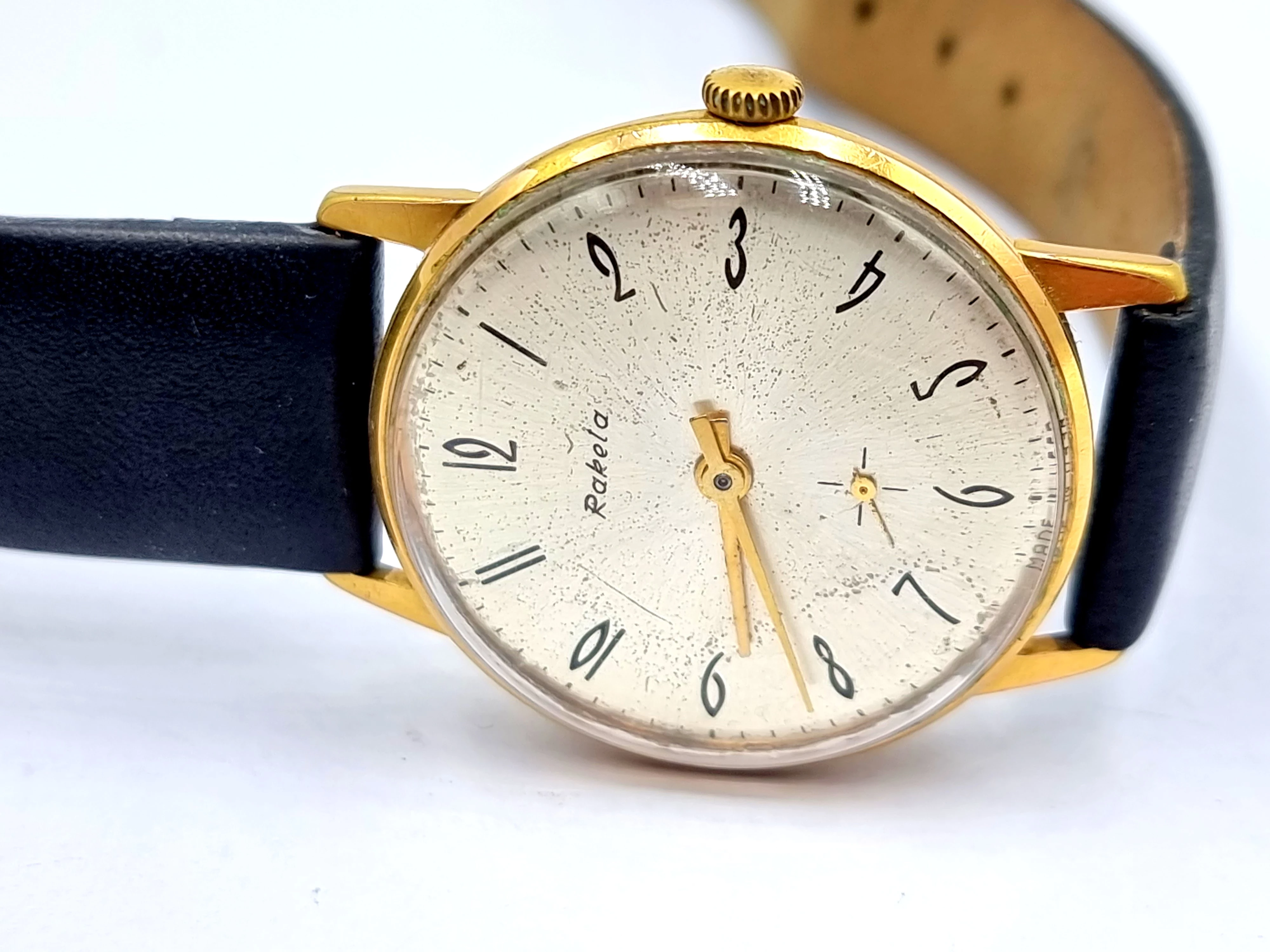 zegarek-rakieta-radziecki-vintage-stan-uzywany