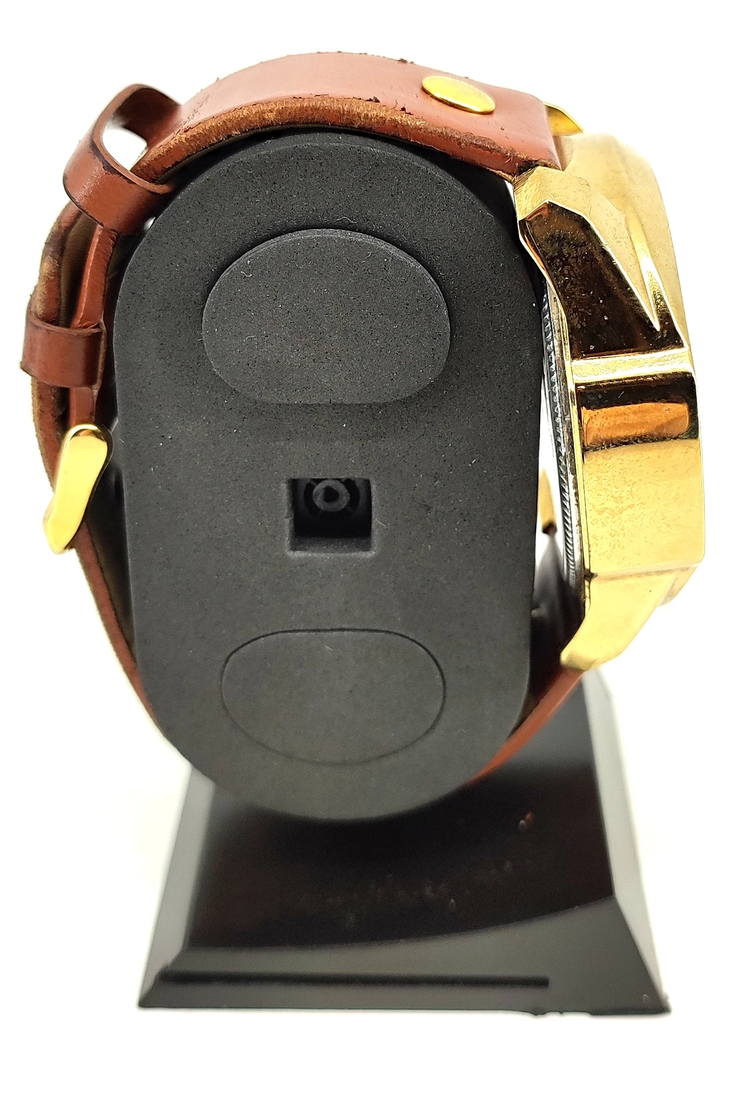 zegarek-curren-quartz-mechanizm-kwarcowy