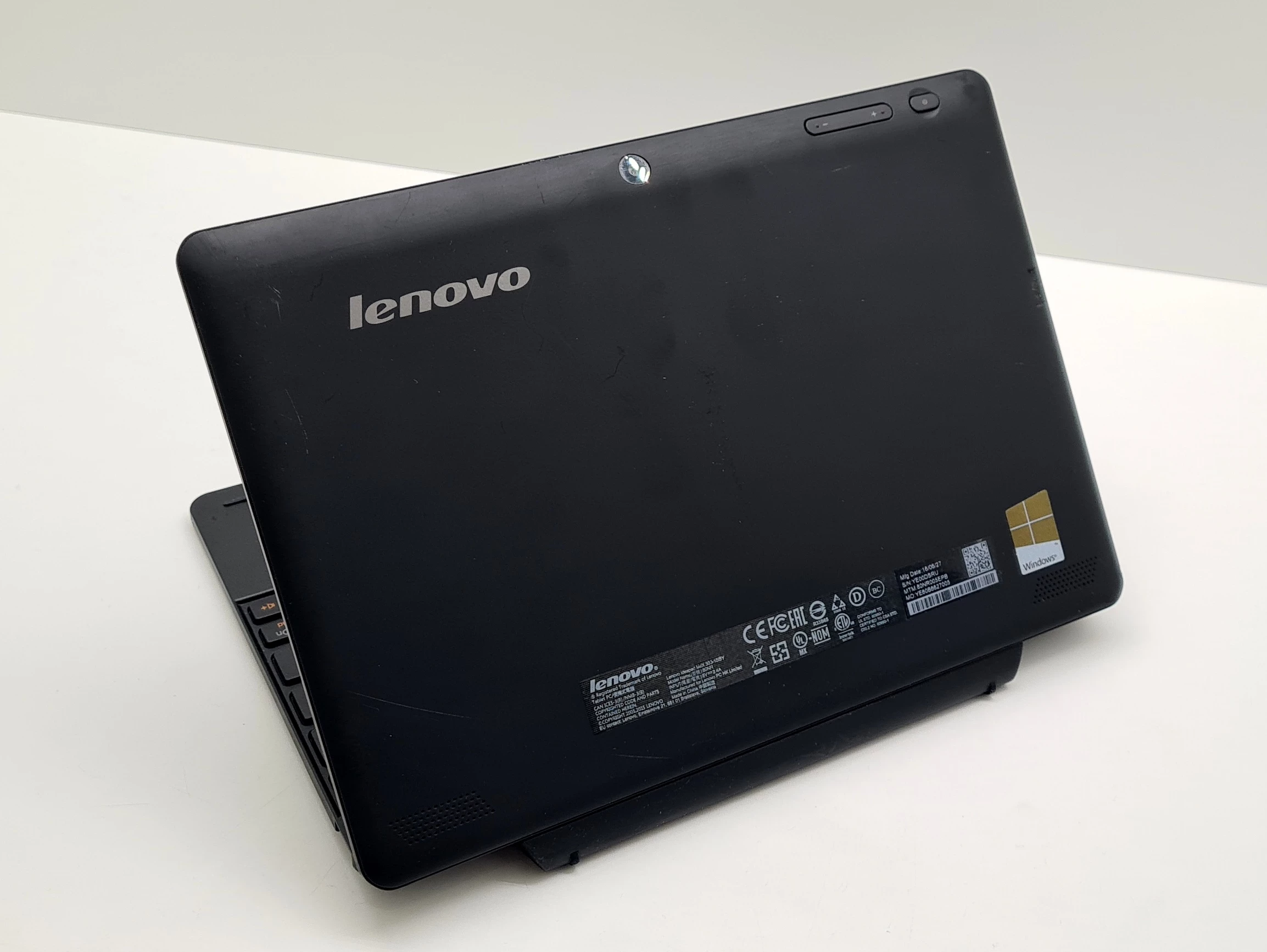 tablet-2w1-lenovo-ideapad-miix-300-80nr-2gb32gb-komunikacja-wi-fi
