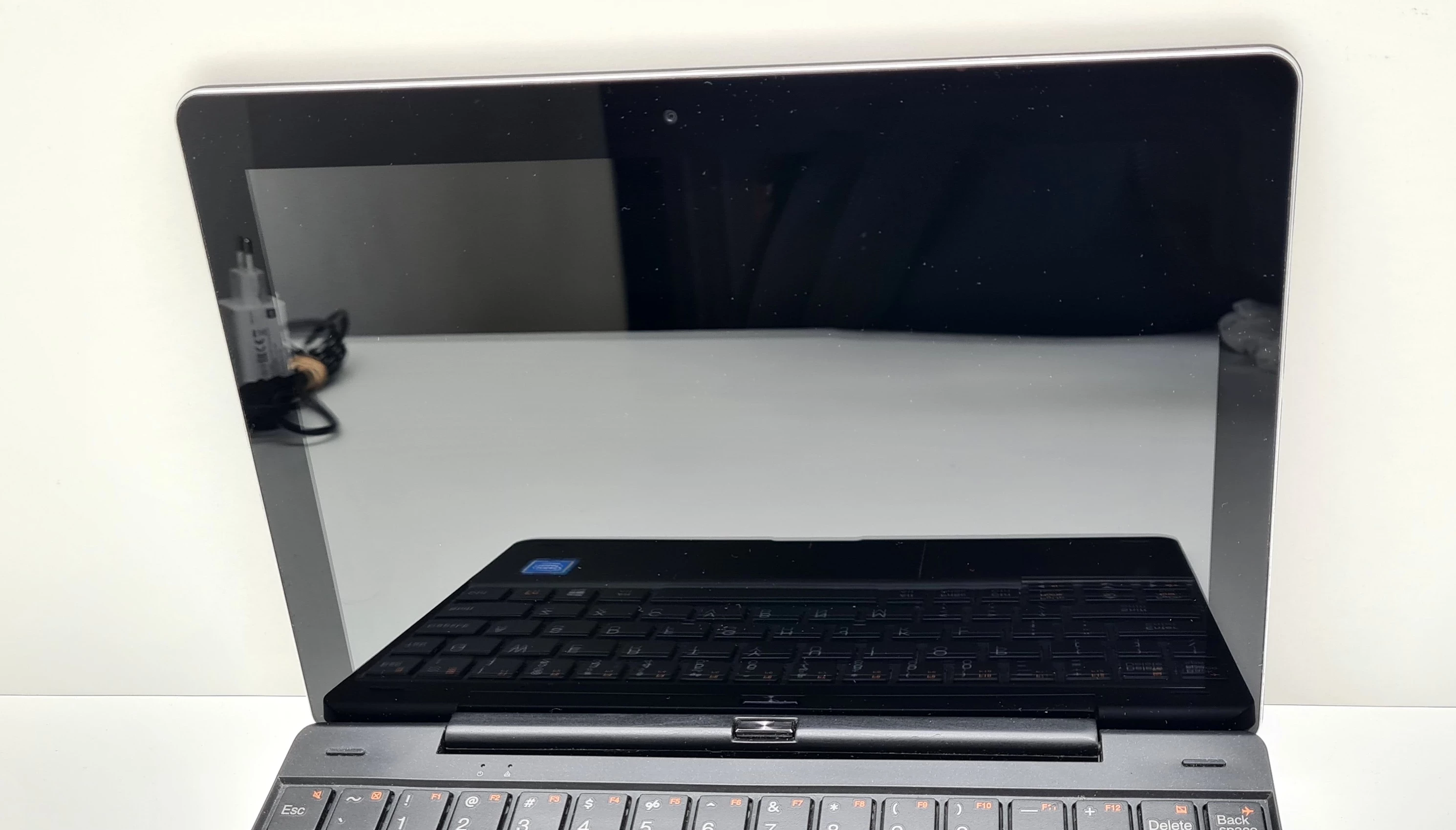 tablet-2w1-lenovo-ideapad-miix-300-80nr-2gb32gb-marka-lenovo