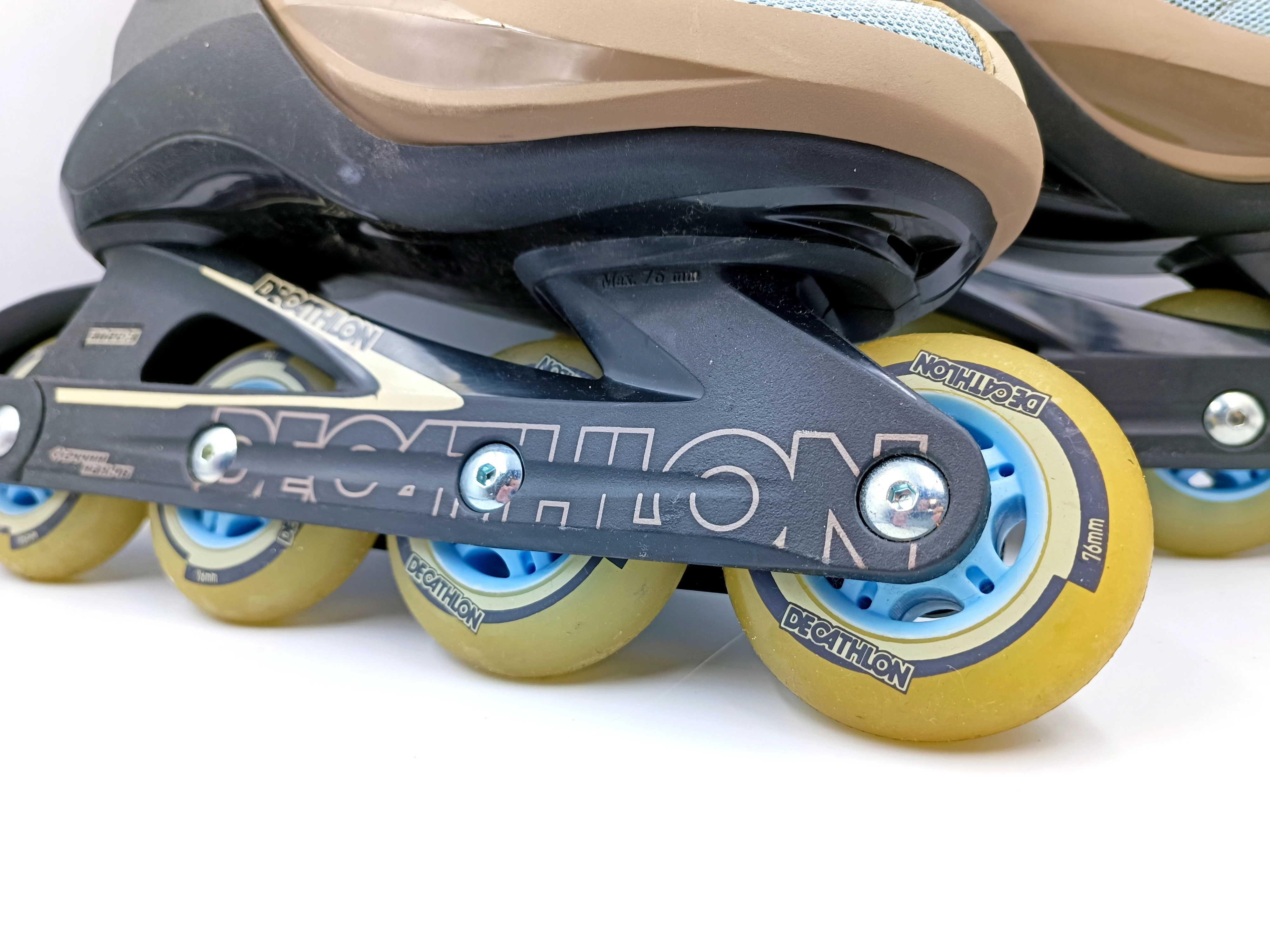 rolki-v300-f-decathlon-roz-38-ochraniacze-model-v300h2