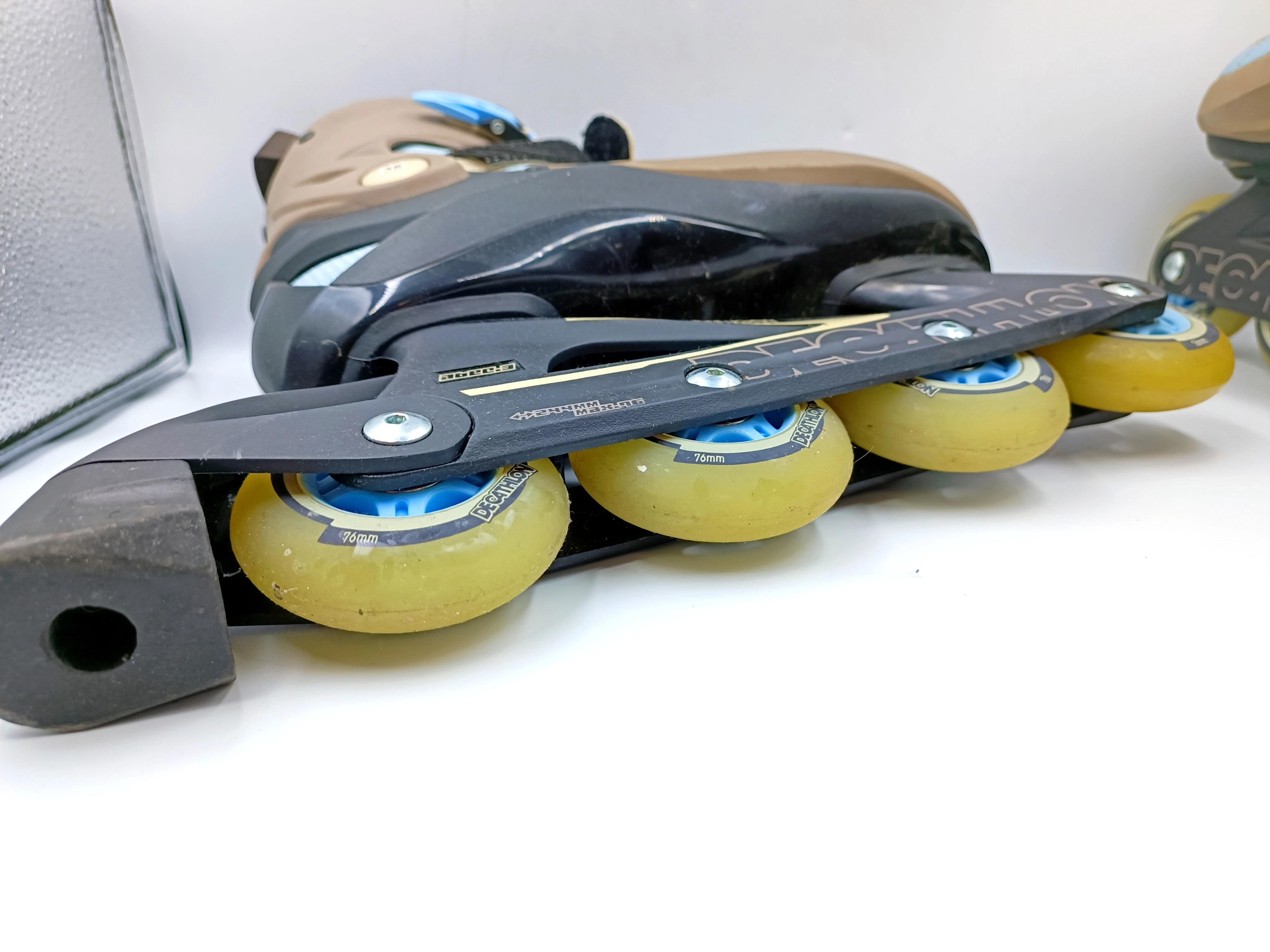 rolki-v300-f-decathlon-roz-38-ochraniacze-stan-uzywany