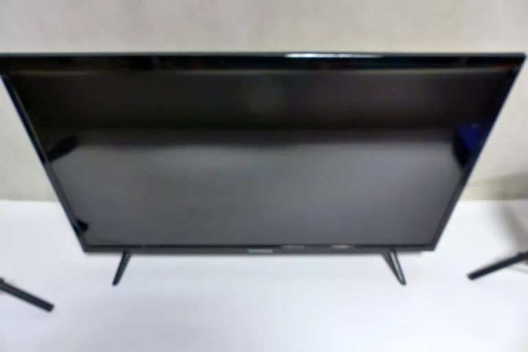 TELEWIZOR THOMSON 32HD3306 32