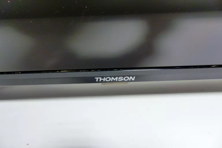 TELEWIZOR THOMSON 32HD3306 32