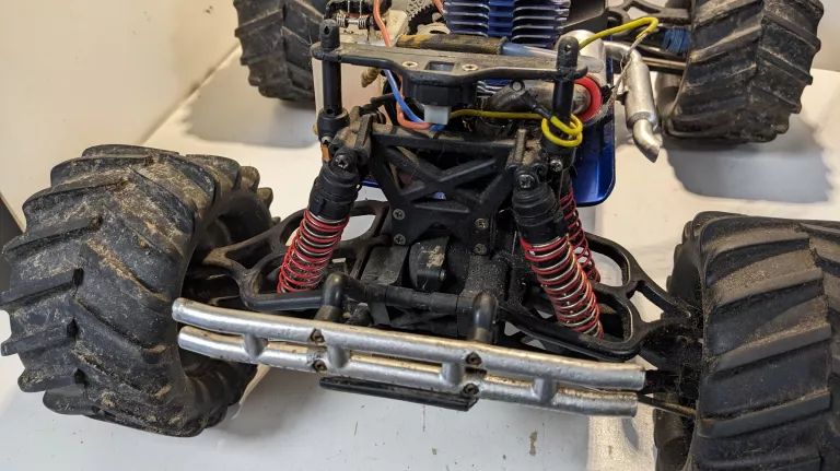 samochod-zdalnie-sterowany-traxxas-maxx-33-product-id-37643036-cac8-47ce-8e65-fb973bddb4fc