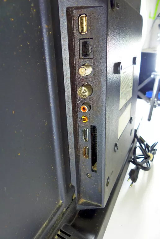 TELEWIZOR THOMSON 32HD3306 32