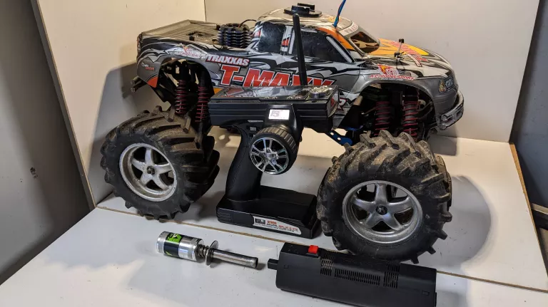 samochod-zdalnie-sterowany-traxxas-maxx-33-osiedle-niepodleglosci-1-krakow