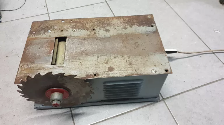 rosyjska-heblarka-pilarka-krajzega-ubdn-1-warszawska-162-lomianki