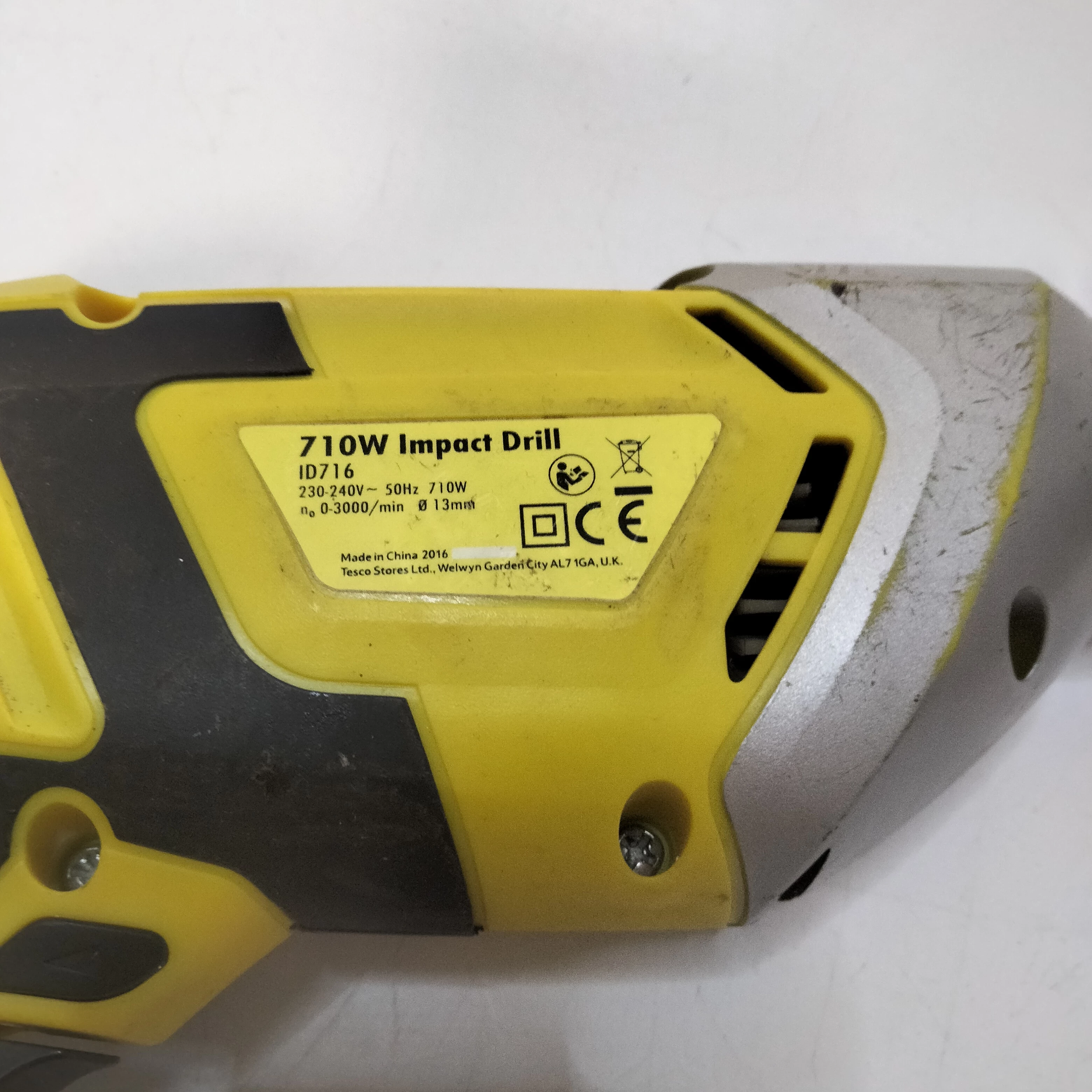 wiertarko-wkretarka-reikel-710w-rodzaj-udarowa