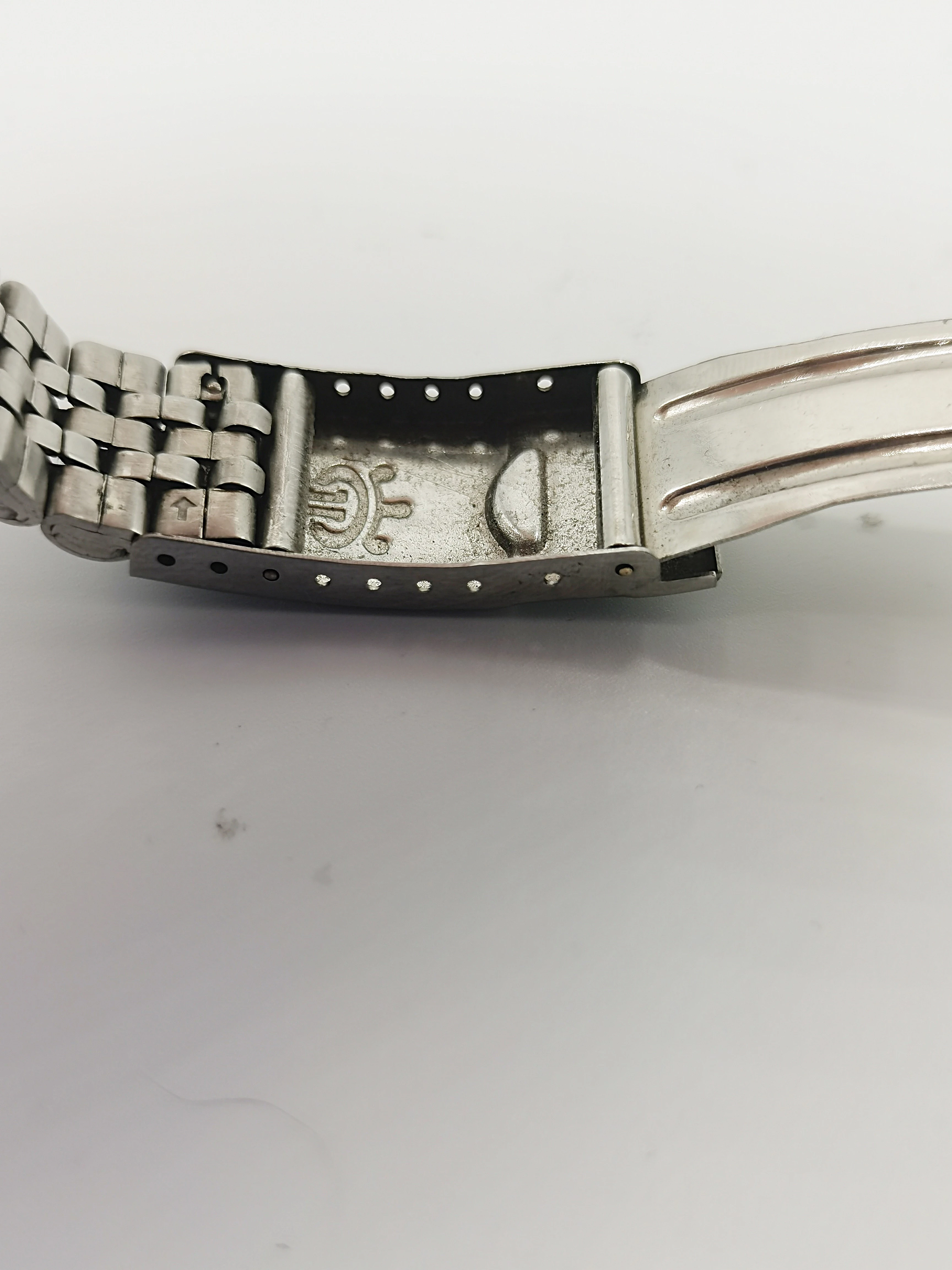 zegarek-perfect-water-resist-gp124-styl-klasyczny