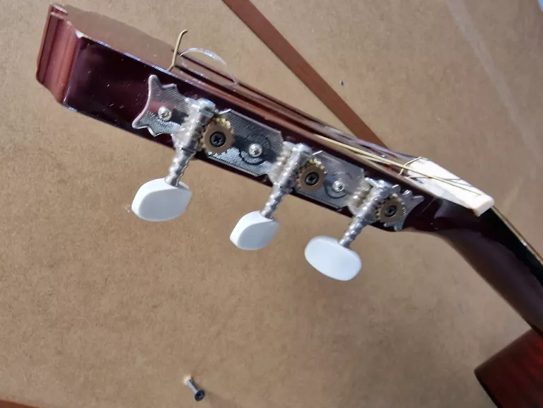 GITARA KLASYCZNA STARTONE CUTAWAY