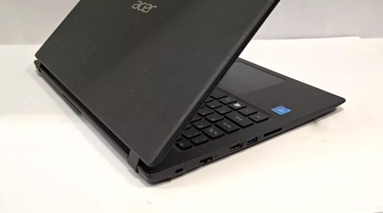 LAPTOP ACER ASPIRE 3 A315-31 500GB/ 4GB