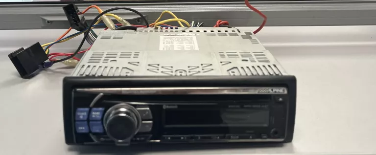 RADIO SAMOCHODOWE ALPINE CDE-113BT