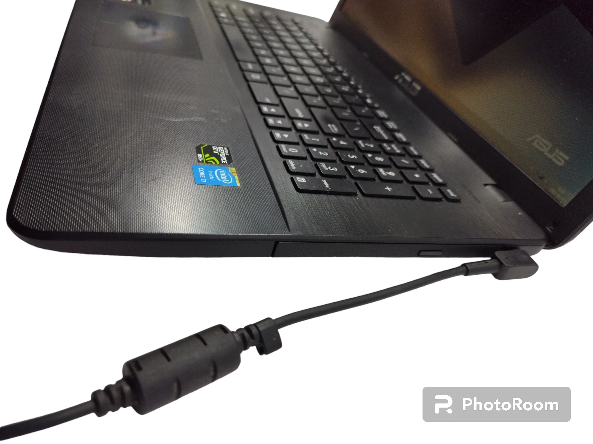 laptop-asus-f751l-i7-4gen-8ram-gtx850m-liczba-rdzeni-procesora-2