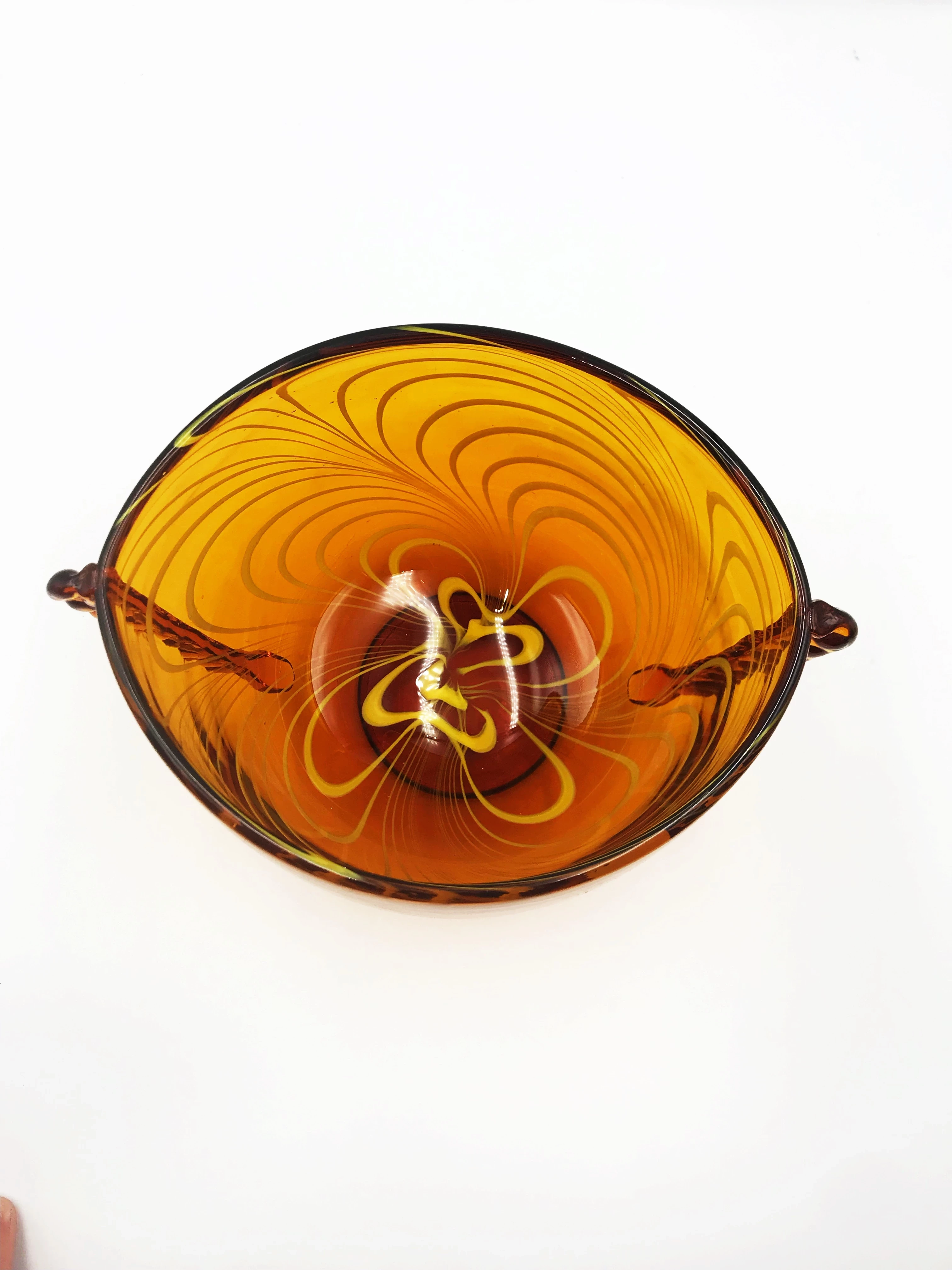 misa-szeroki-wazon-huta-laura-powstancow-slaskich-122-wroclaw