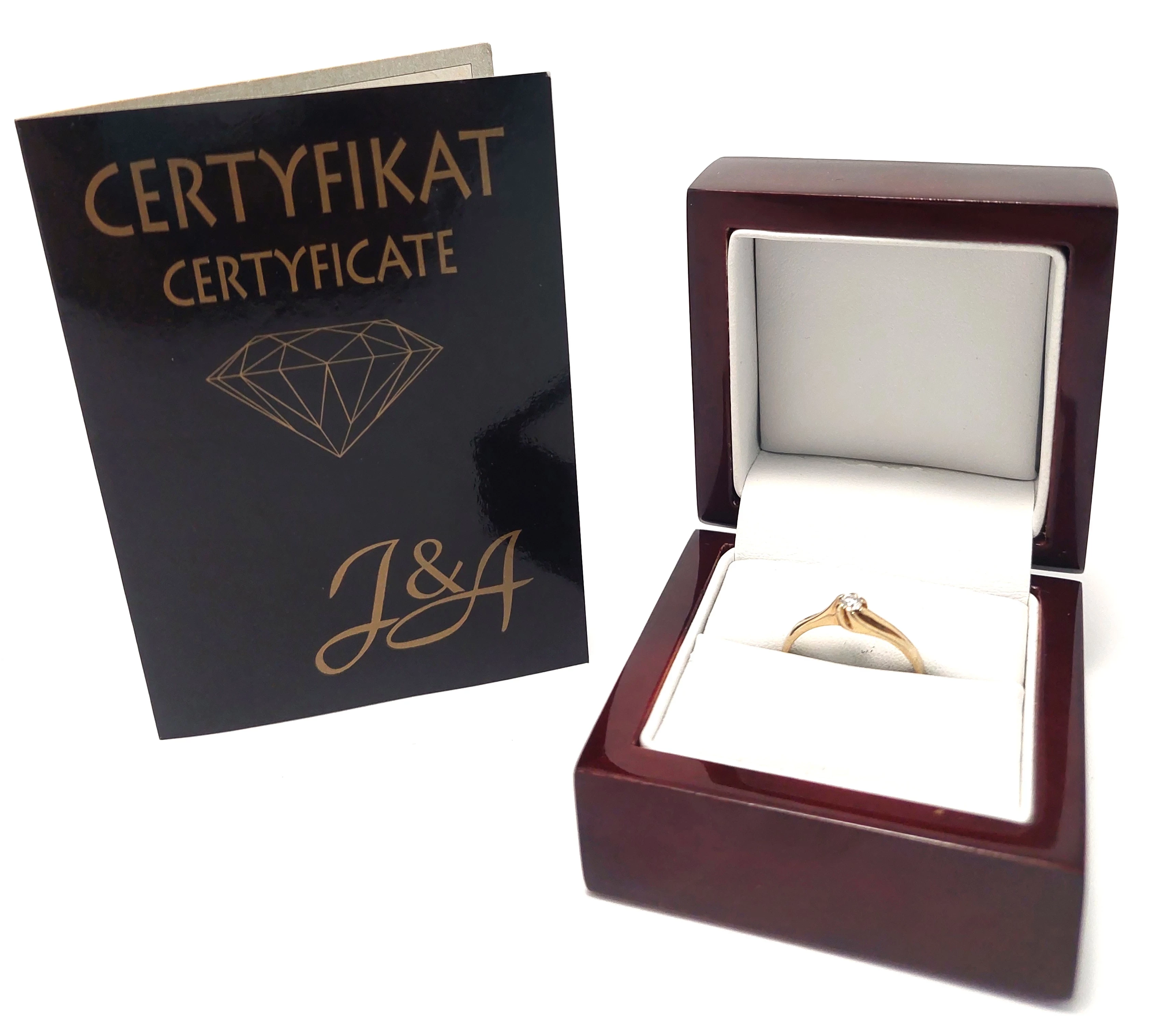 zloty-pierscionek-z-brylantem-p585-190g-r16-kamien-brylant