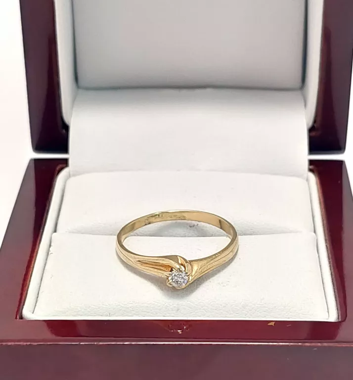 zloty-pierscionek-z-brylantem-p585-190g-r16-stan-11323-2