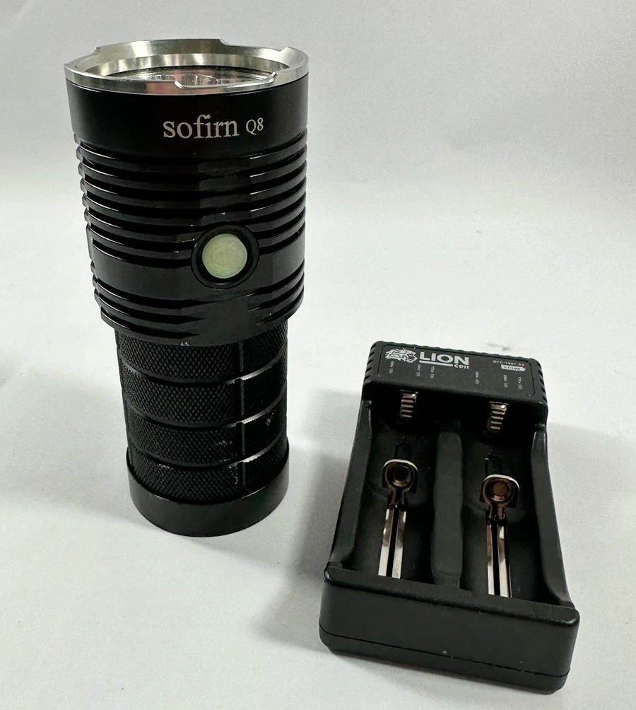 latarka-sofirn-q8-modlinska-1a-nowy-dwor-maz-sj