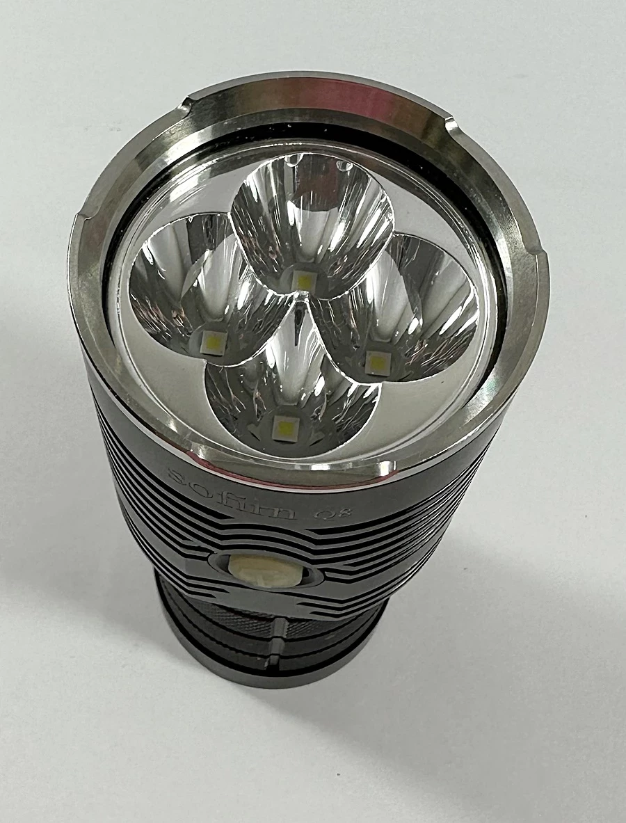 latarka-sofirn-q8-kod-producenta-frfbaq8