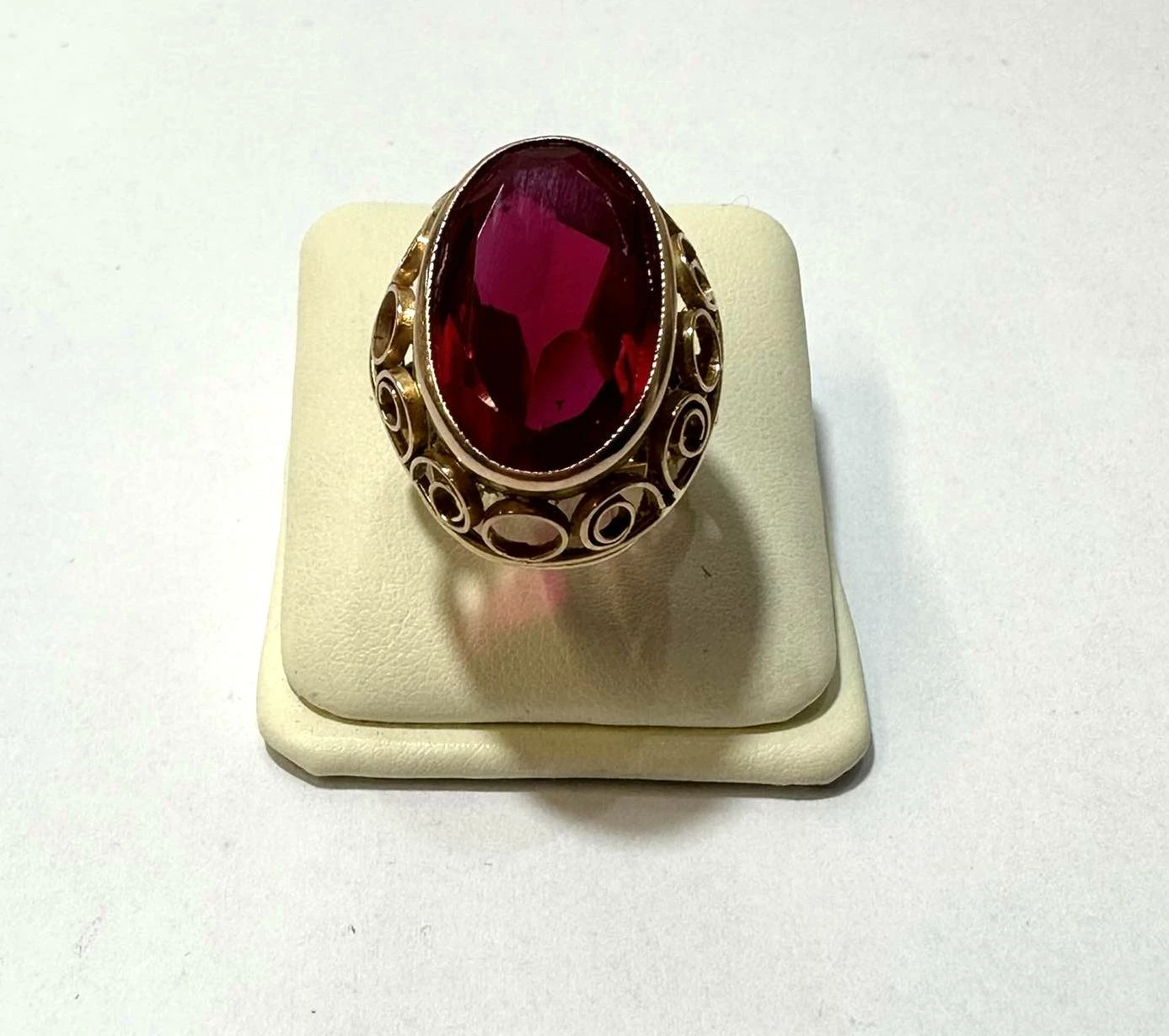 piekny-zloty-pierscionek-585-stan-uzywany