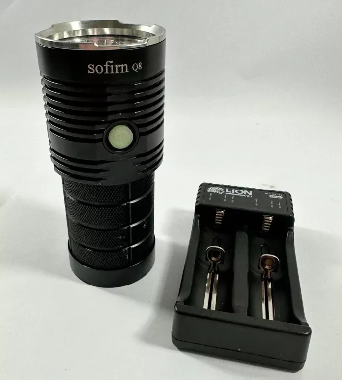 latarka-sofirn-q8-modlinska-1a-nowy-dwor-maz-sj