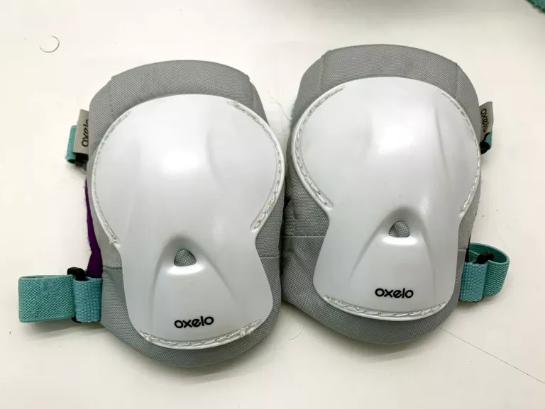 KASK + OCHRANIACZE NA ROLKI