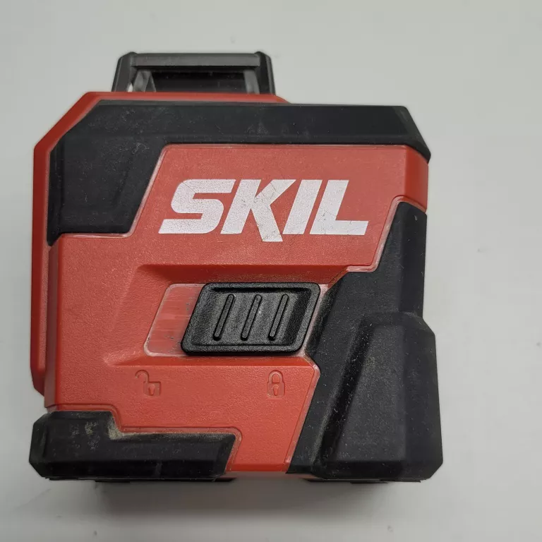 laser-krzyzowy-skil-mt1e1960-marka-skil