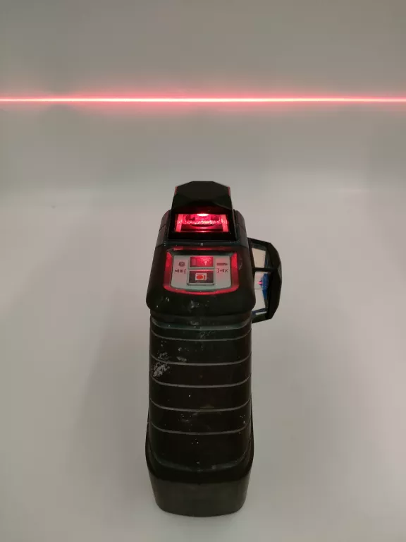 LASER KRZYŻOWY BOSCH GLL 3-80P PROFESSIONAL