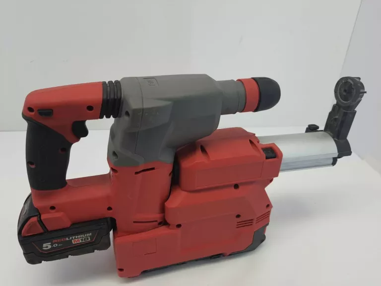 ZESTAW MŁOTO-WIERTARKA Z ODSYSACZEM MILWAUKEE M18