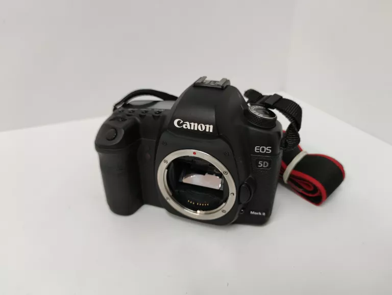 APARAT CANON EOS 5D MARK II
