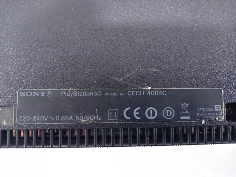konsola-ps3-super-slim-cech-4004c-500-gb-2-pady-kod-producenta-cech-4204c