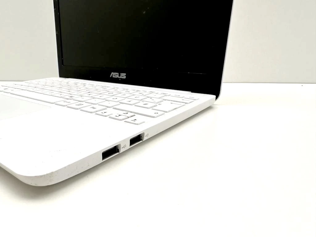 laptop-asus-x205tsam-rozdzielczosc-px-1366-x-768